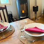 Holiday home Chez Ludo - - Maison & Jardin Proche Tramway Et Centre Dijon