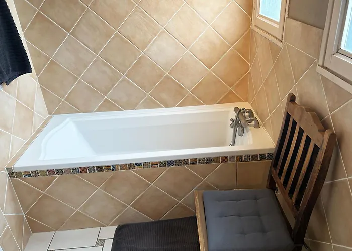 Chez Ludo - - Maison & Jardin Proche Tramway Et Centre بيت للعطل *